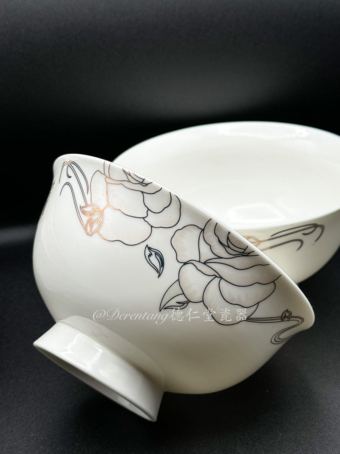 Rose Petal Pedestal Bowl 玫瑰花边高脚碗