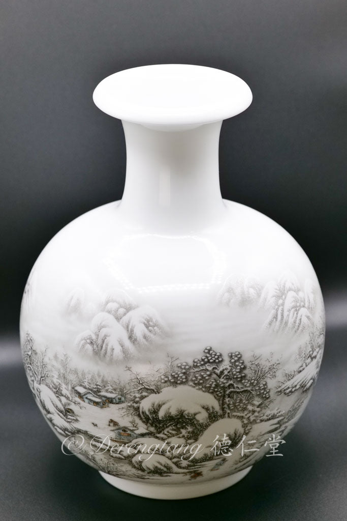 Snow Scenic Eggshell Thin Ball Shape Vase 雪景薄胎球形瓷瓶