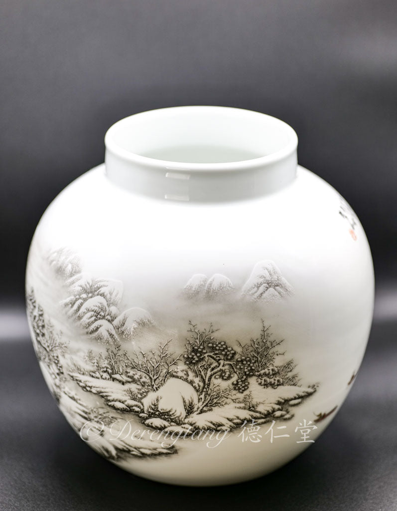 Snow Scenic Ball Shape Eggshell Porcelain Vase 雪景薄胎球形瓷瓶