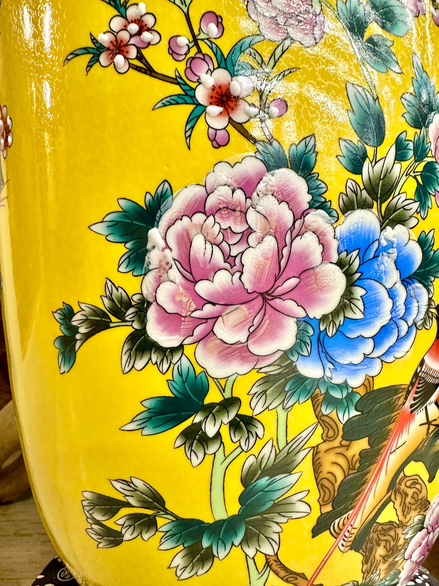 Blossoms of Wealth and Prosperity" Large Floor Vase 花开富贵落地大瓷瓶