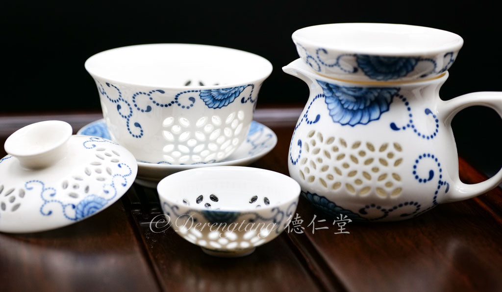 Blue and White Porcelain Linglong Tea Set 青花瓷玲珑茶具套装