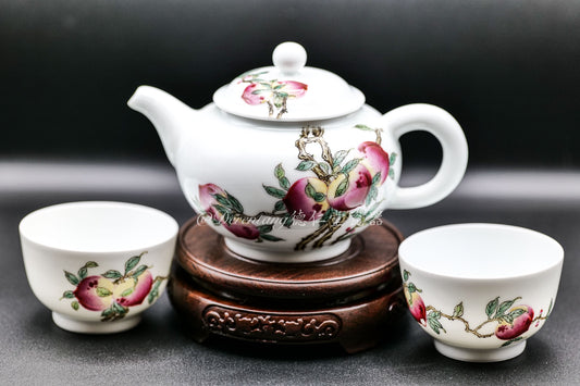 High white clay painted thin porcelain tea set 寿桃高白泥茶壶组